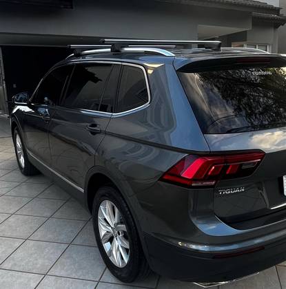 VOLKSWAGEN TIGUAN 1.4 250 TSI TOTAL FLEX ALLSPACE TIPTRONIC VOLKSWAGEN TIGUAN 1.4 250 TSI TOTAL FLEX ALLSPACE TIPTRONIC